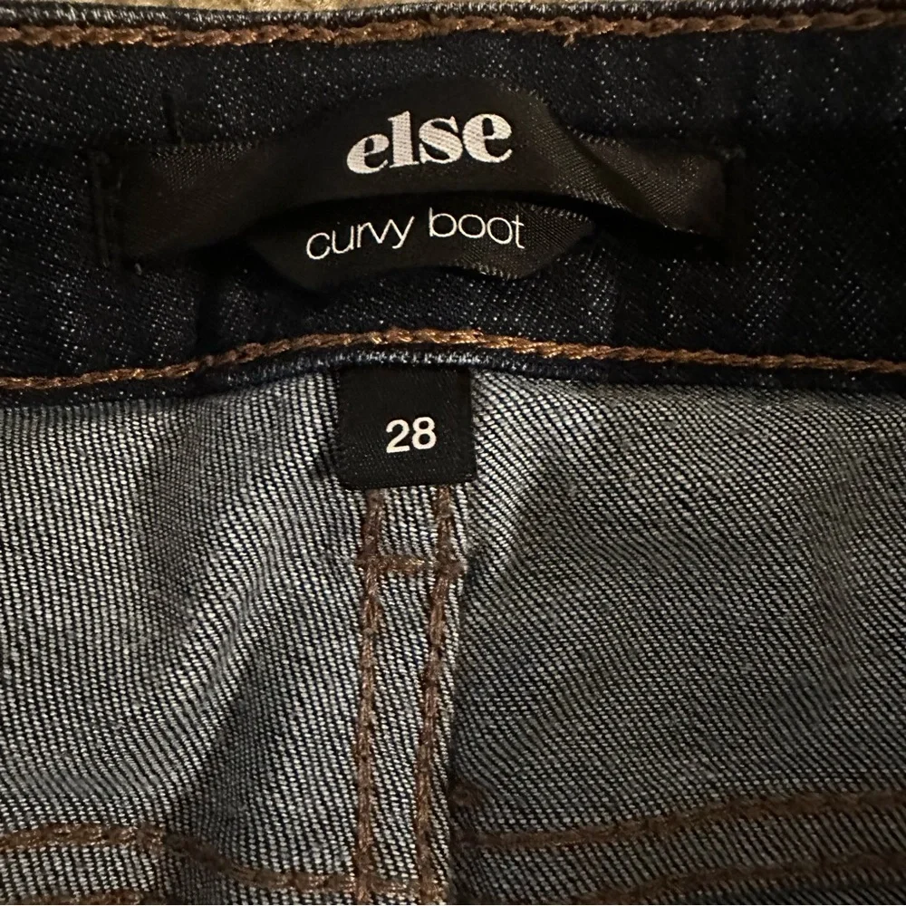 ELSE Curvy Flare Bootcut Jeans Womens 28 Blue Denim Mid Rise Stretch Pants 28x32